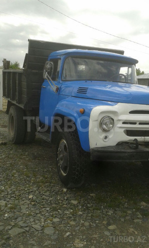 ZIL MMZ 45023 1981, 150,000 km - 0.6 л - Qax