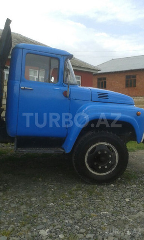 ZIL MMZ 45023 1981, 150,000 km - 0.6 л - Qax