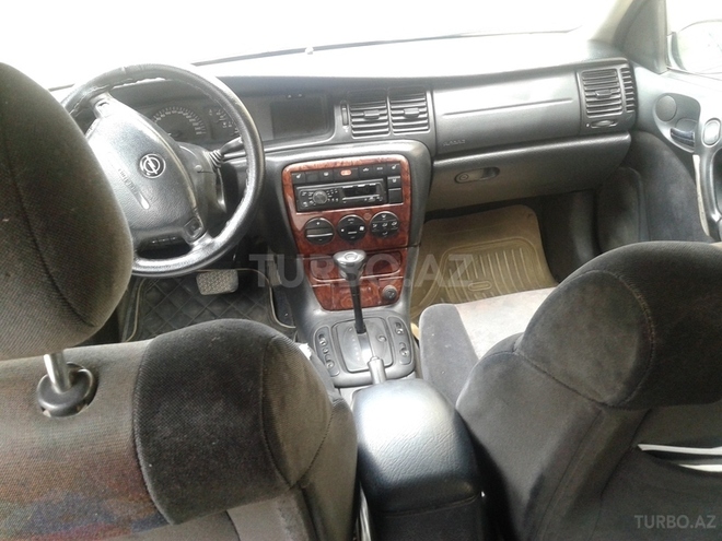 Opel Vectra 2000, 250,000 km - 2.0 л - Bakı