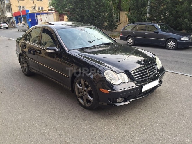 Mercedes C 230 2007, 101,000 km - 2.5 l - Bakı