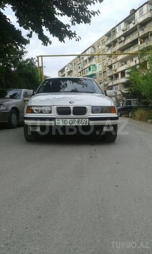 BMW 320 1995, 225,600 km - 2.0 л - Bakı