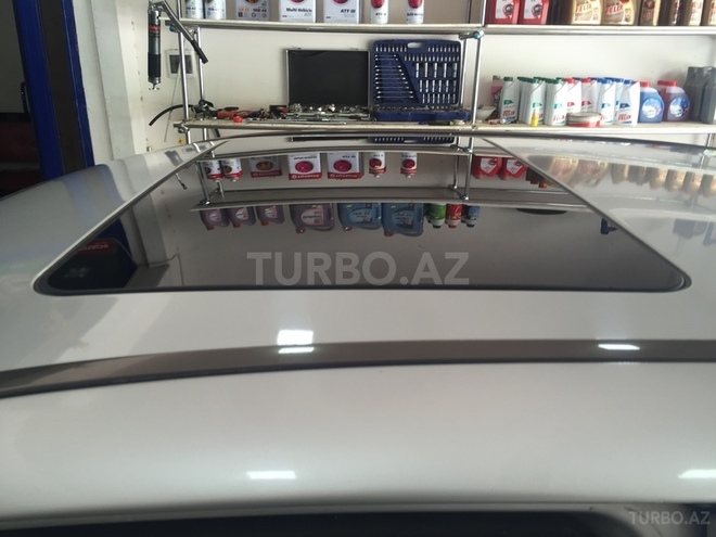 Mercedes  2001, 220,000 km - 2.2 l - Bakı