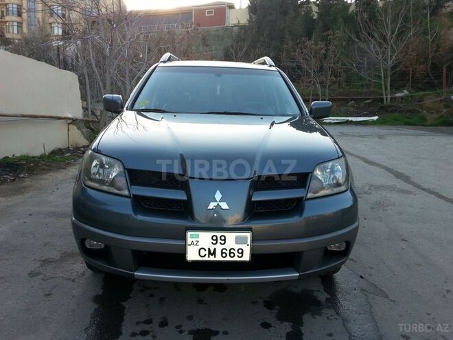 Mitsubishi Outlander 2003, 147,000 km - 2.4 л - Bakı