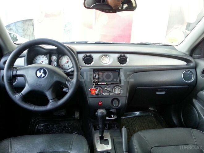 Mitsubishi Outlander 2003, 147,000 km - 2.4 л - Bakı