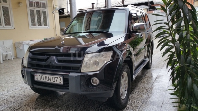 Mitsubishi Pajero 2007, 194,000 km - 3.0 l - Lənkəran