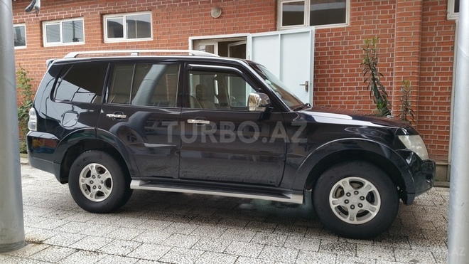 Mitsubishi Pajero 2007, 194,000 km - 3.0 l - Lənkəran