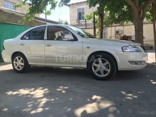 Nissan Sunny 2010, 189,000 km - 1.6 l - Bakı