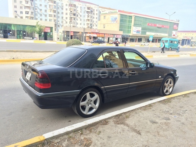 Mercedes C 240 1997, 126,000 km - 2.4 л - Sumqayıt