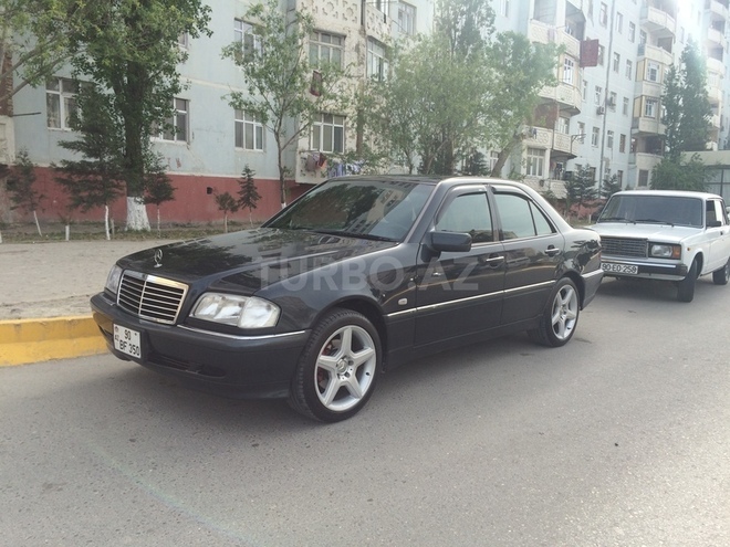 Mercedes C 240 1997, 126,000 km - 2.4 л - Sumqayıt