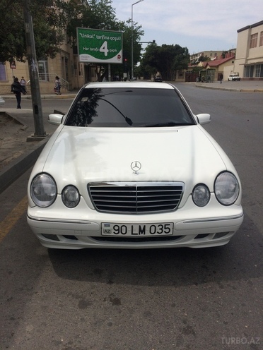 Mercedes E 200 1999, 212,345 km - 2.0 л - Bakı
