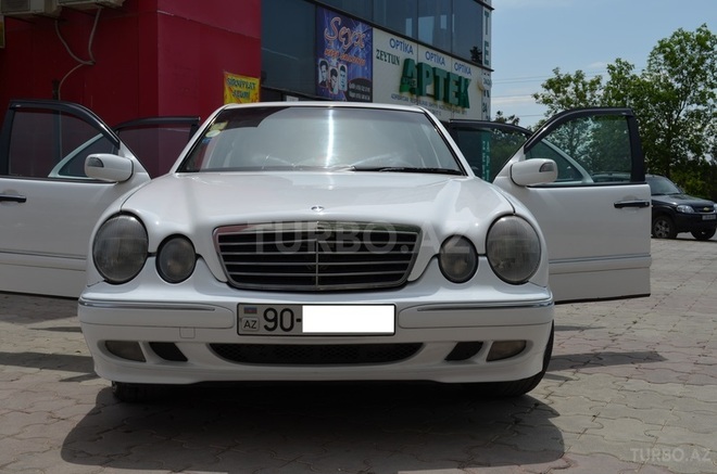 Mercedes E 240 1997, 258 km - 2.4 л - Sumqayıt