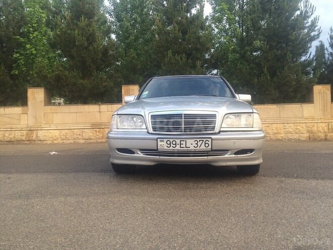 Mercedes C 200 2000, 185,000 km - 2.0 l - Şamaxı