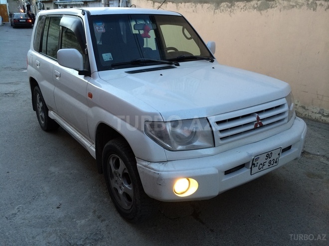 Mitsubishi Pajero io 2000, 250,000 km - 1.8 л - Bakı