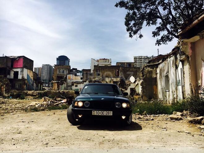 BMW 520 1995, 350,000 km - 2.0 l - Bakı
