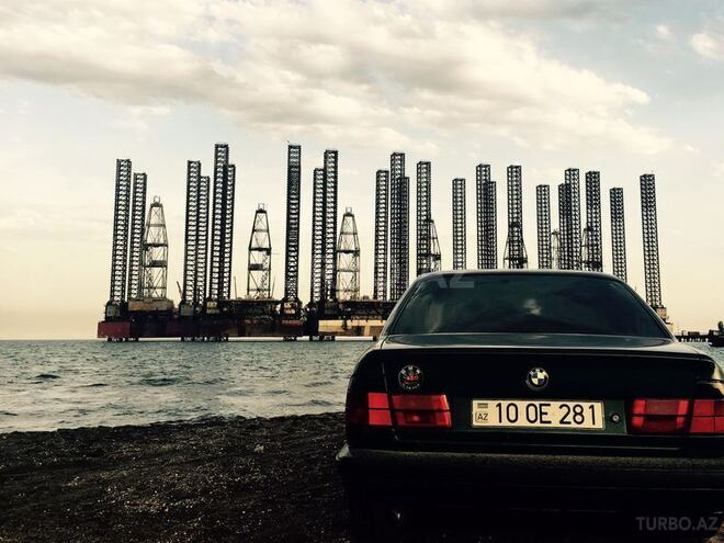 BMW 520 1995, 350,000 km - 2.0 l - Bakı