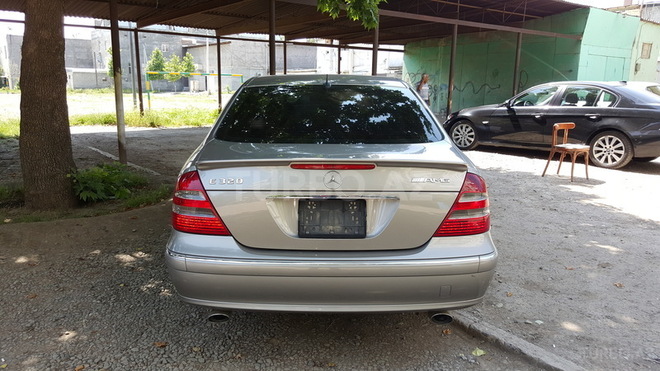 Mercedes E 320 2002, 214,000 km - 3.2 l - Gəncə