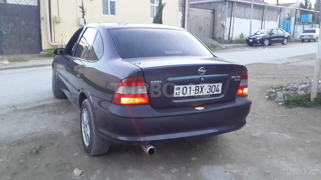 Opel Vectra 1996, 271,236 km - 2.0 l - Bakı