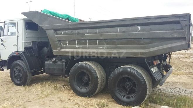 KamAz  1987, 3,265,871 km - 1.1 l - Qobustan