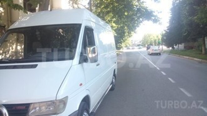 Mercedes Sprinter 210 1999, 30,000 km - 2.2 l - Mingəçevir