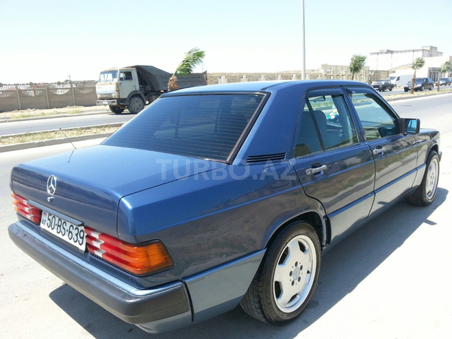 Mercedes 190 1989, 298,000 km - 2.0 л - Sumqayıt