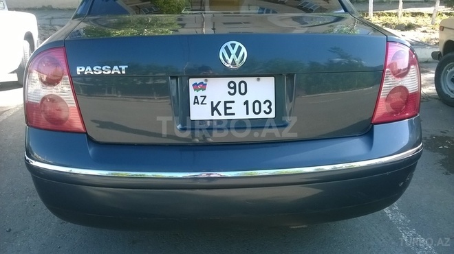 Volkswagen Passat 2001, 300,000 km - 1.8 l - Sumqayıt