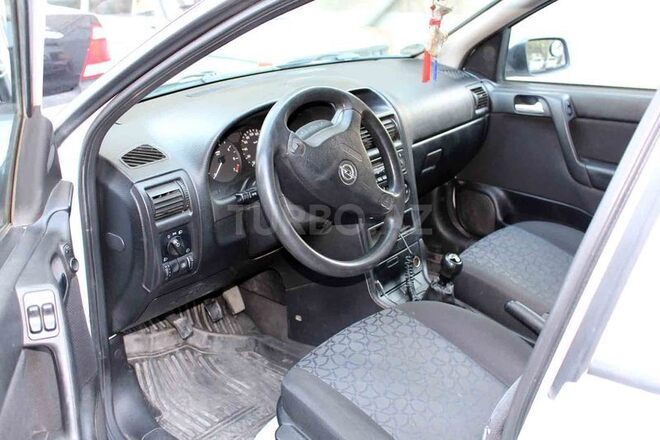 Opel Astra 1999, 276,000 km - 1.8 l - Bakı