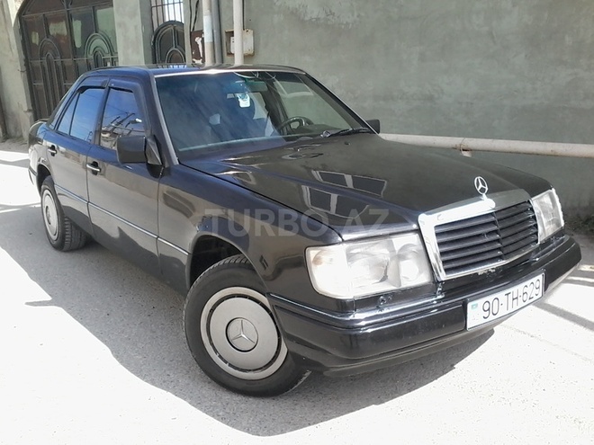 Mercedes E 300 1993, 340,000 km - 3.0 л - Bakı