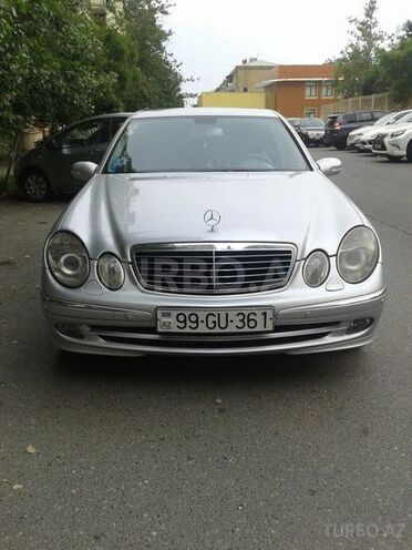 Mercedes E 220 2005, 445,811 km - 2.2 l - Bakı