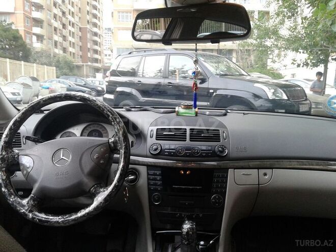 Mercedes E 220 2005, 445,811 km - 2.2 l - Bakı