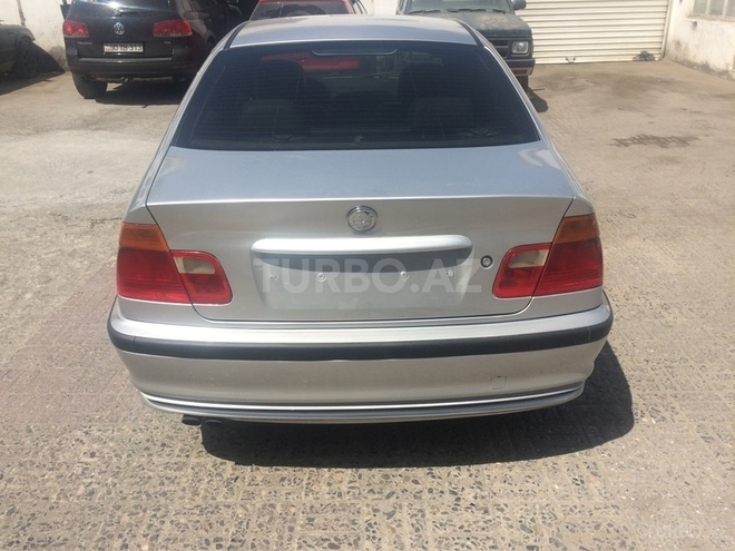 BMW 325 2001, 200,000 km - 2.5 л - Bakı