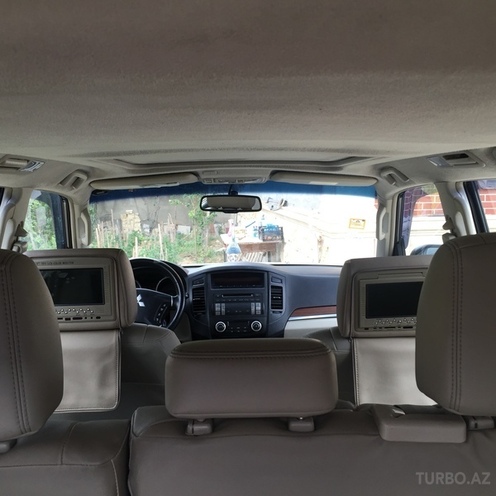 Mitsubishi Pajero 2007, 123,000 km - 3.0 л - Bakı