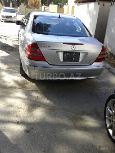 Mercedes E 320 2002, 230,000 km - 3.2 l - Bakı