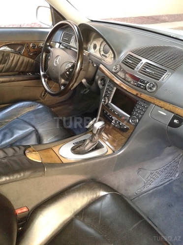 Mercedes E 320 2002, 230,000 km - 3.2 l - Bakı