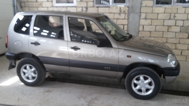 Chevrolet Niva 2008, 285,000 km - 1.7 l - Bakı