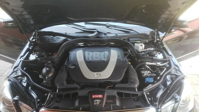 Mercedes E 350 2009, 129,500 km - 3.5 l - Bakı