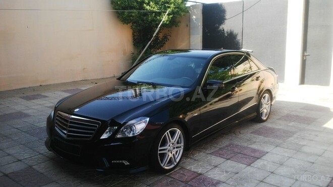 Mercedes E 350 2009, 129,500 km - 3.5 l - Bakı