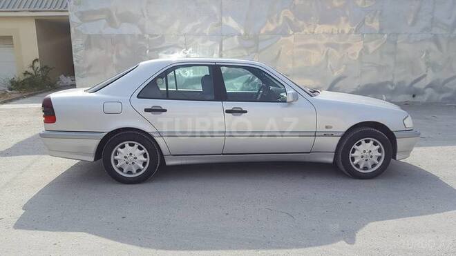 Mercedes C 200 1999, 200,000 km - 2.0 l - Sumqayıt