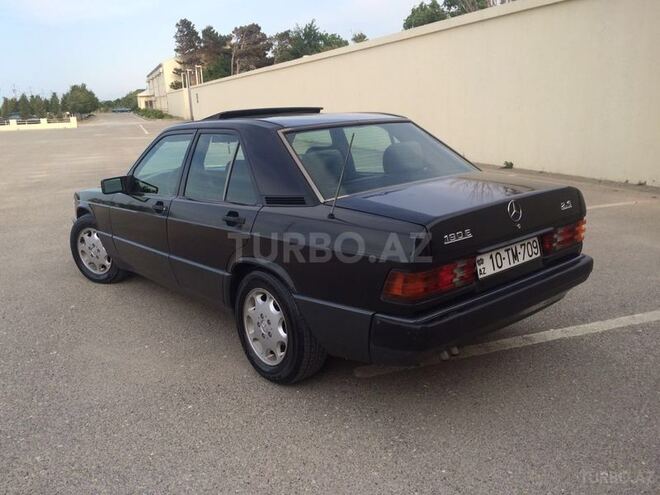 Mercedes 190 1992, 280,000 km - 2.6 l - Sumqayıt