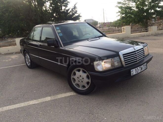 Mercedes 190 1992, 280,000 km - 2.6 l - Sumqayıt