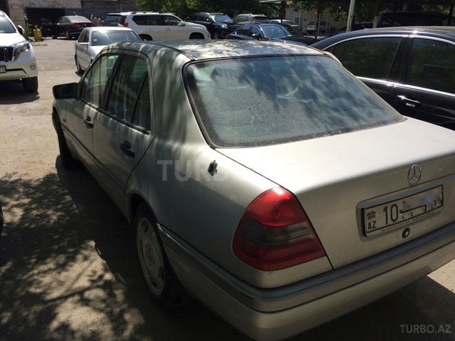 Mercedes C 180 1995, 221,000 km - 1.8 l - Bakı