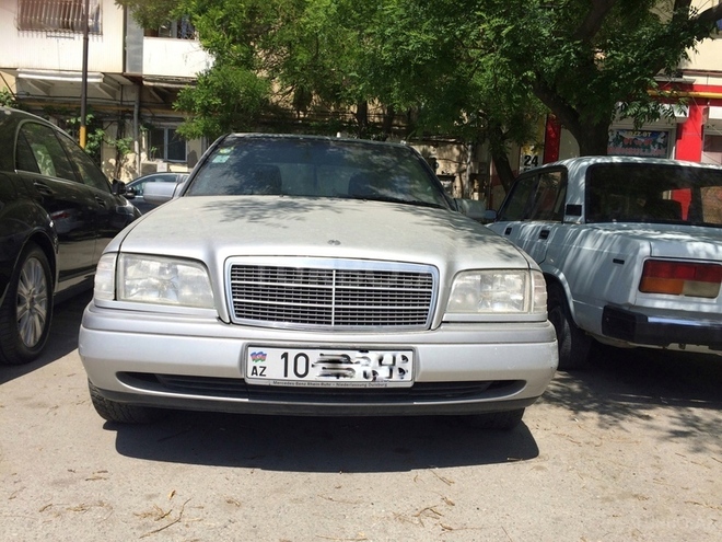 Mercedes C 180 1995, 221,000 km - 1.8 l - Bakı