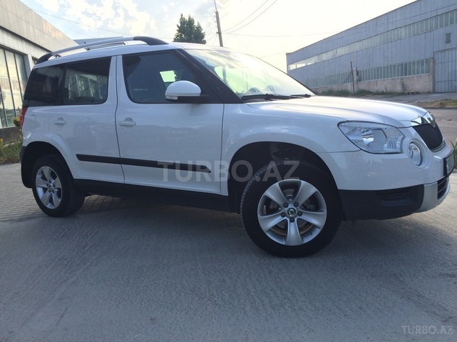 Skoda Yeti 2011, 106,118 km - 1.2 l - Bakı
