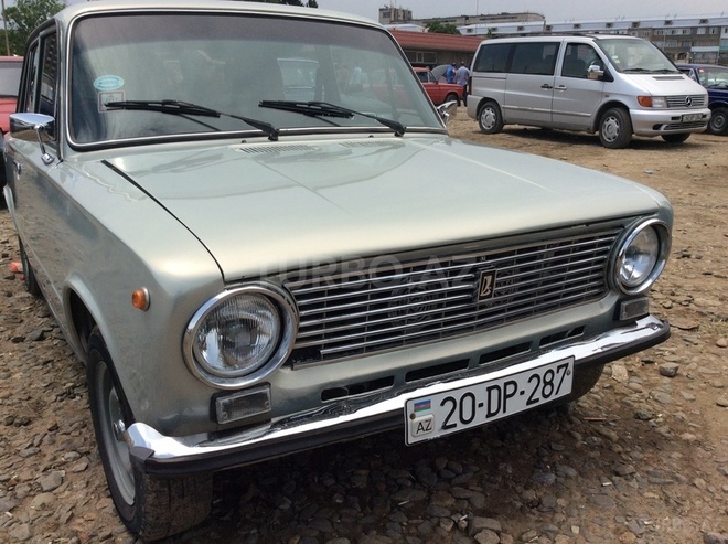 LADA (VAZ) 21011 1977, 120,000 km - 1.3 л - Gəncə