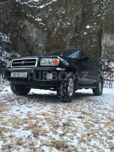Nissan Pathfinder 2001, 167,000 km - 3.5 l - Bakı