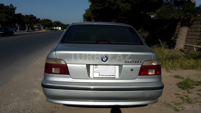 BMW 528 1997, 28,000 km - 2.8 l - Bakı