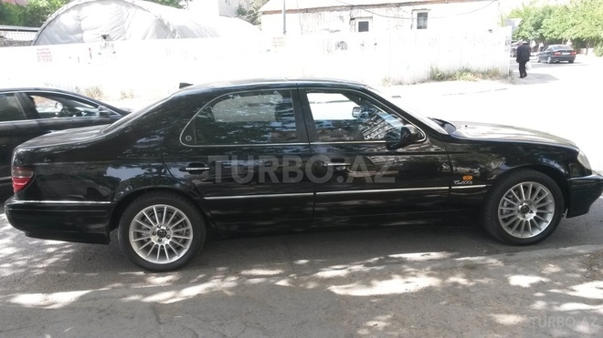 Mercedes S 320 1998, 255,000 km - 3.2 l - Bakı