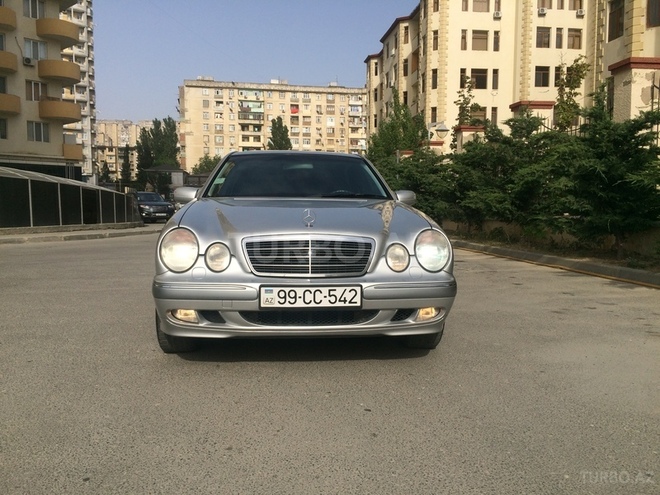Mercedes E 280 2000, 148,300 km - 2.8 l - Bakı