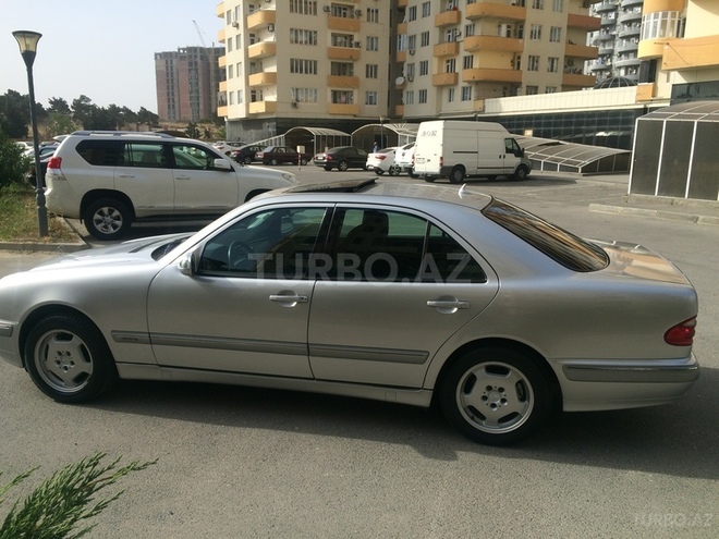 Mercedes E 280 2000, 148,300 km - 2.8 l - Bakı