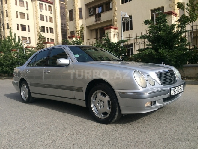 Mercedes E 280 2000, 148,300 km - 2.8 l - Bakı