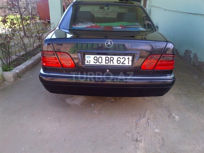 Mercedes E 200 1997, 315,000 km - 2.0 l - Bakı